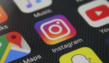 Kinh doanh trực tuyến: Instagram đang ′hất cẳng′ Facebook?